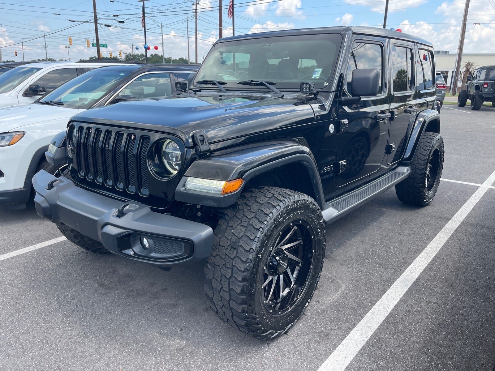 2020 Jeep Wrangler Unlimited Sahara Altitude