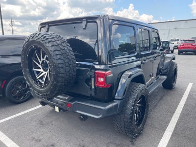 2020 Jeep Wrangler Unlimited Sahara Altitude