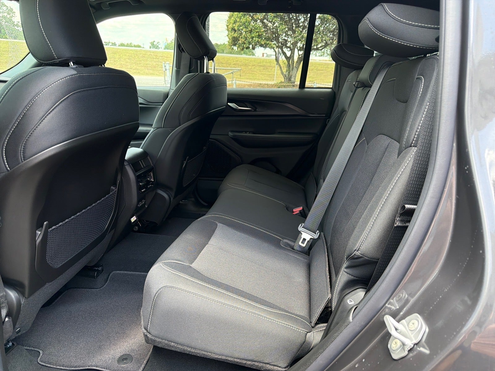 2026 Jeep Grand Cherokee Laredo X