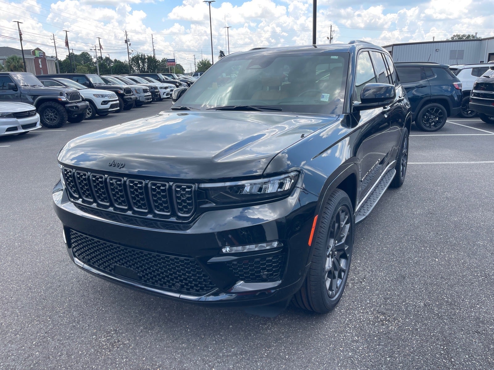 2025 Jeep Grand Cherokee Summit Reserve