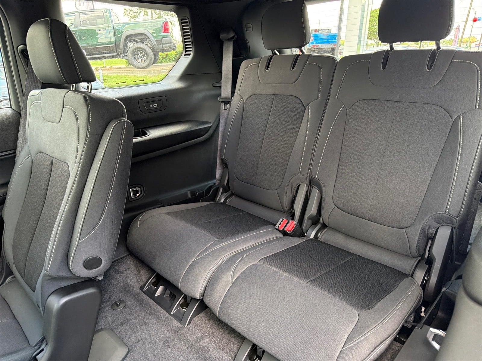 2026 Jeep Grand Cherokee Laredo X