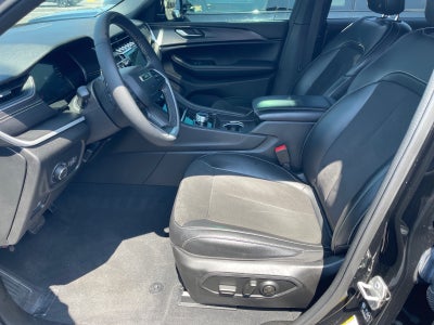 2023 Jeep Grand Cherokee L Altitude X