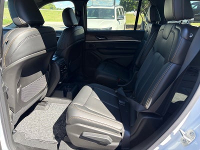 2026 Jeep Grand Cherokee 85th Anniversary Edition