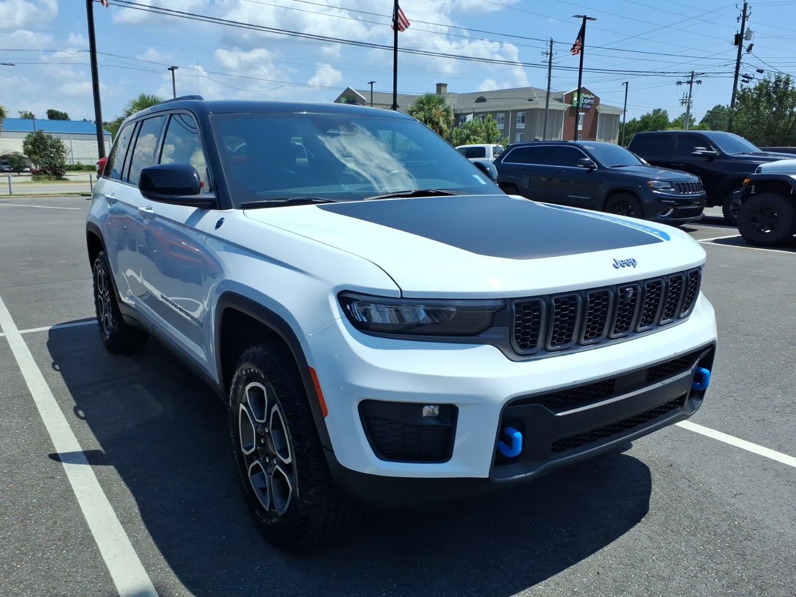 2022 Jeep Grand Cherokee 4xe Trailhawk