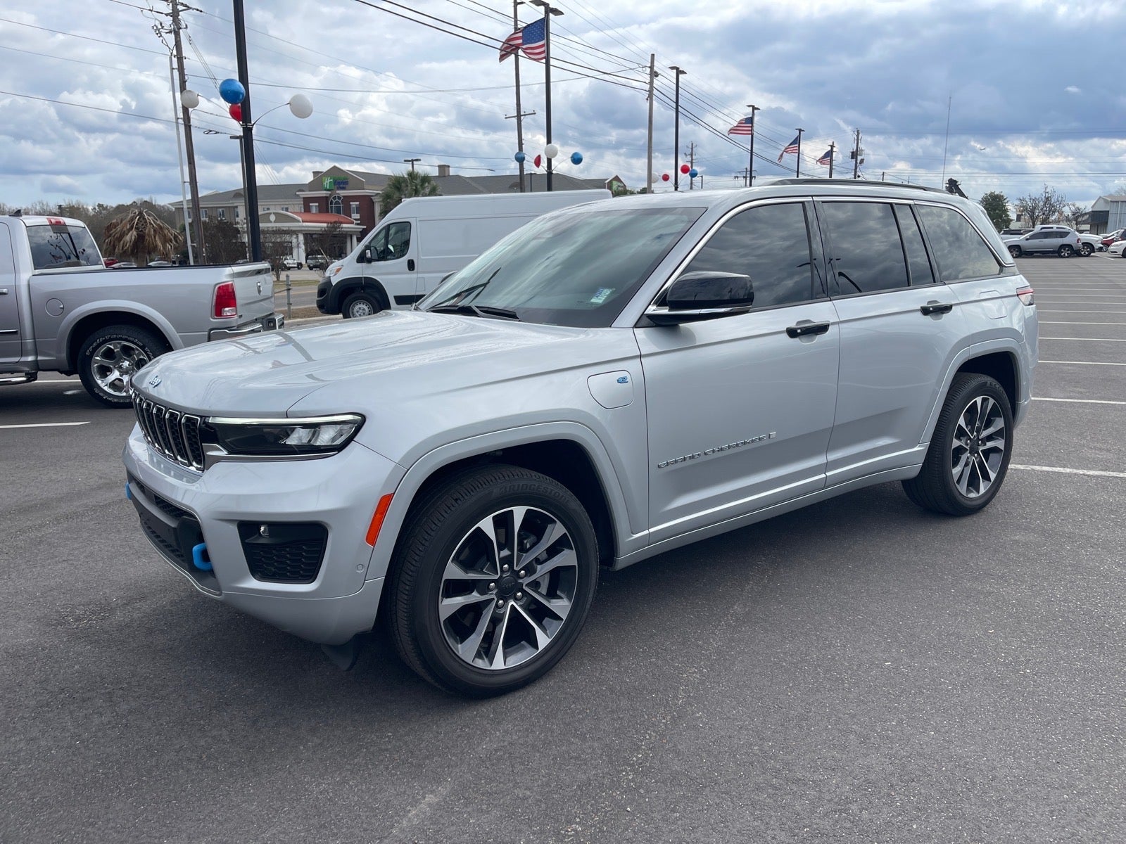 2024 Jeep Grand Cherokee 4xe Overland