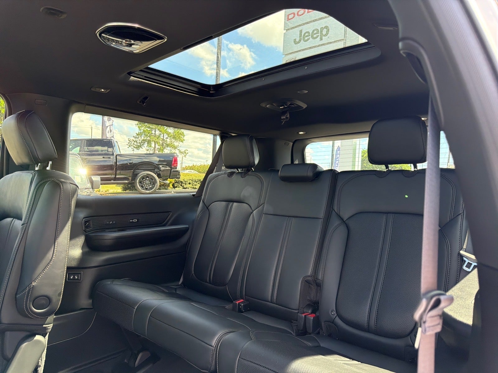 2026 Jeep Grand Wagoneer L Limited Reserve