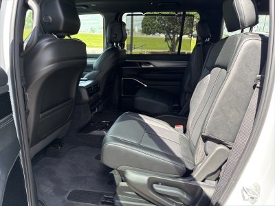 2026 Jeep Grand Wagoneer Limited Reserve