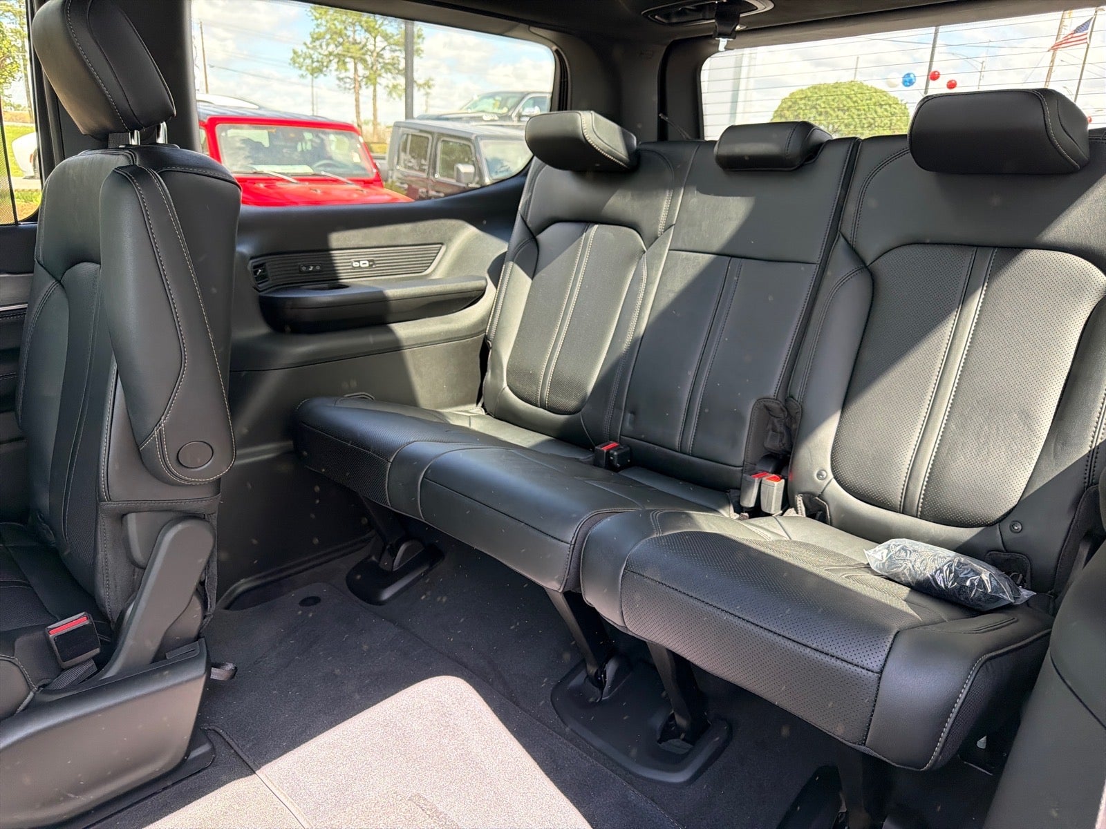 2026 Jeep Grand Wagoneer Limited Reserve