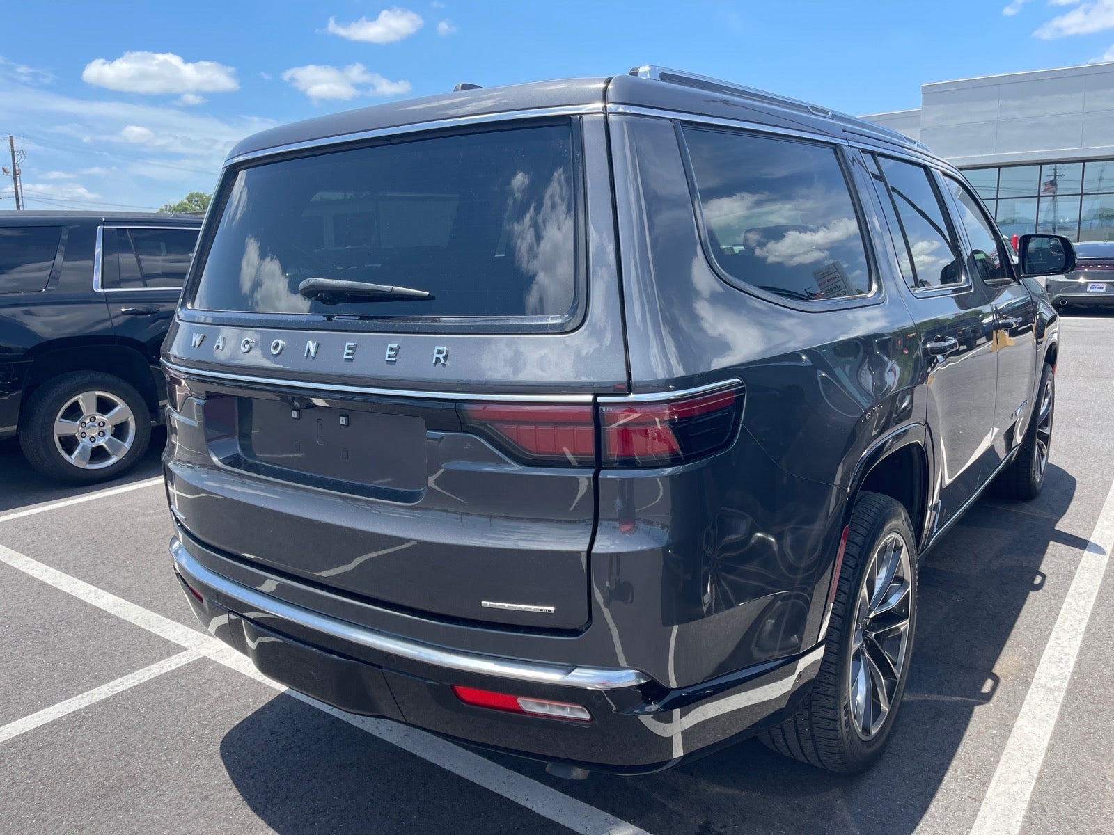 2022 Jeep Wagoneer Series III