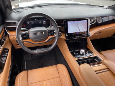 2022 Jeep Grand Wagoneer Series III