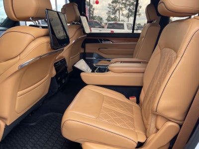 2022 Jeep Grand Wagoneer Series III
