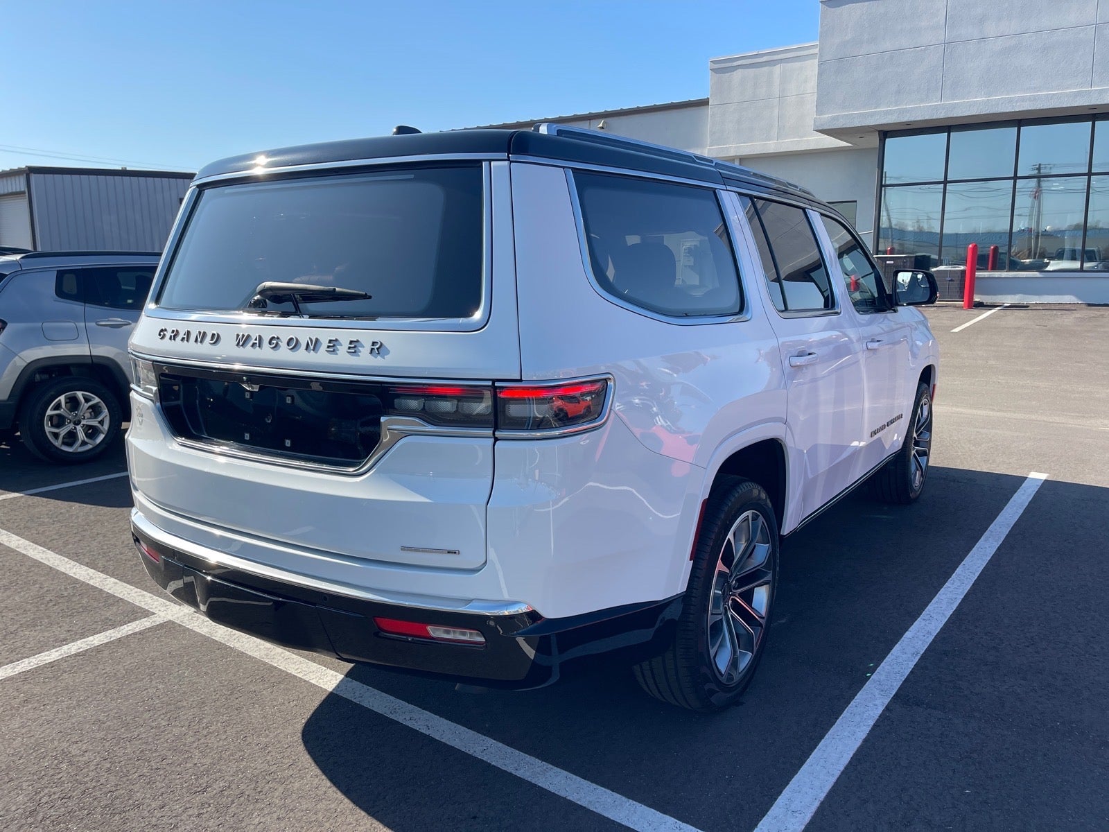 2024 Jeep Grand Wagoneer Series III