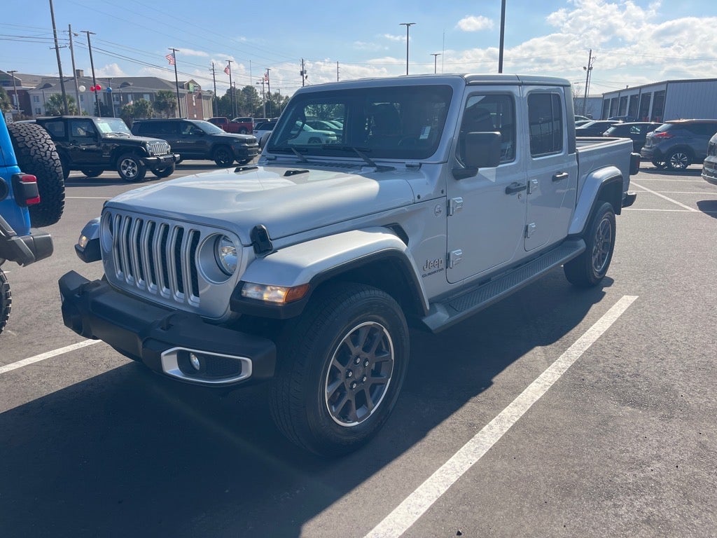2022 Jeep Gladiator Overland