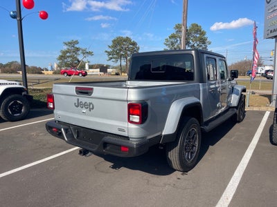 2022 Jeep Gladiator Overland