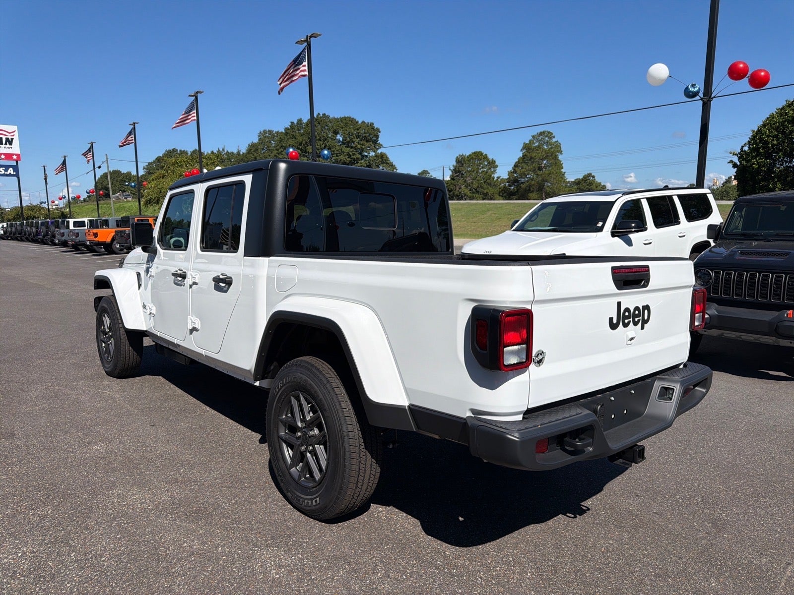 2026 Jeep Gladiator Sport S
