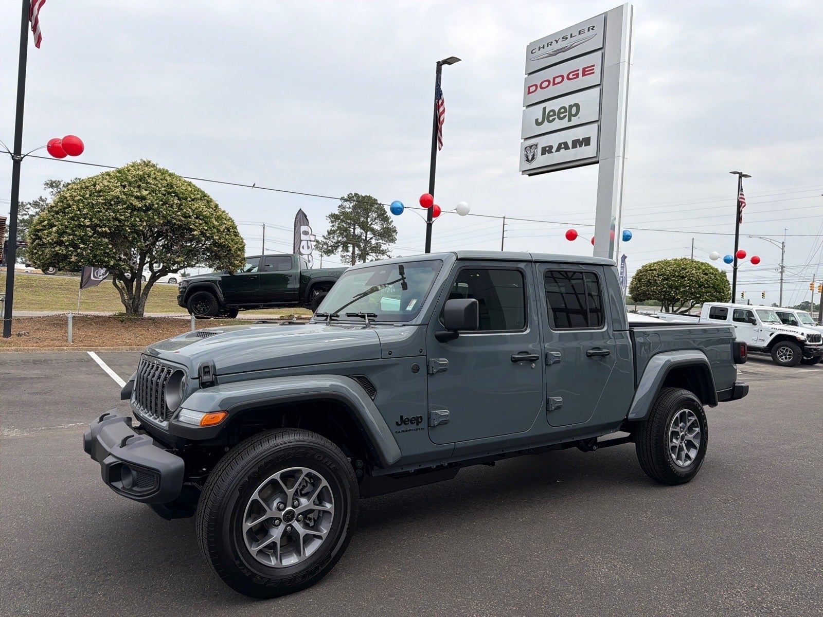 2026 Jeep Gladiator Sport S