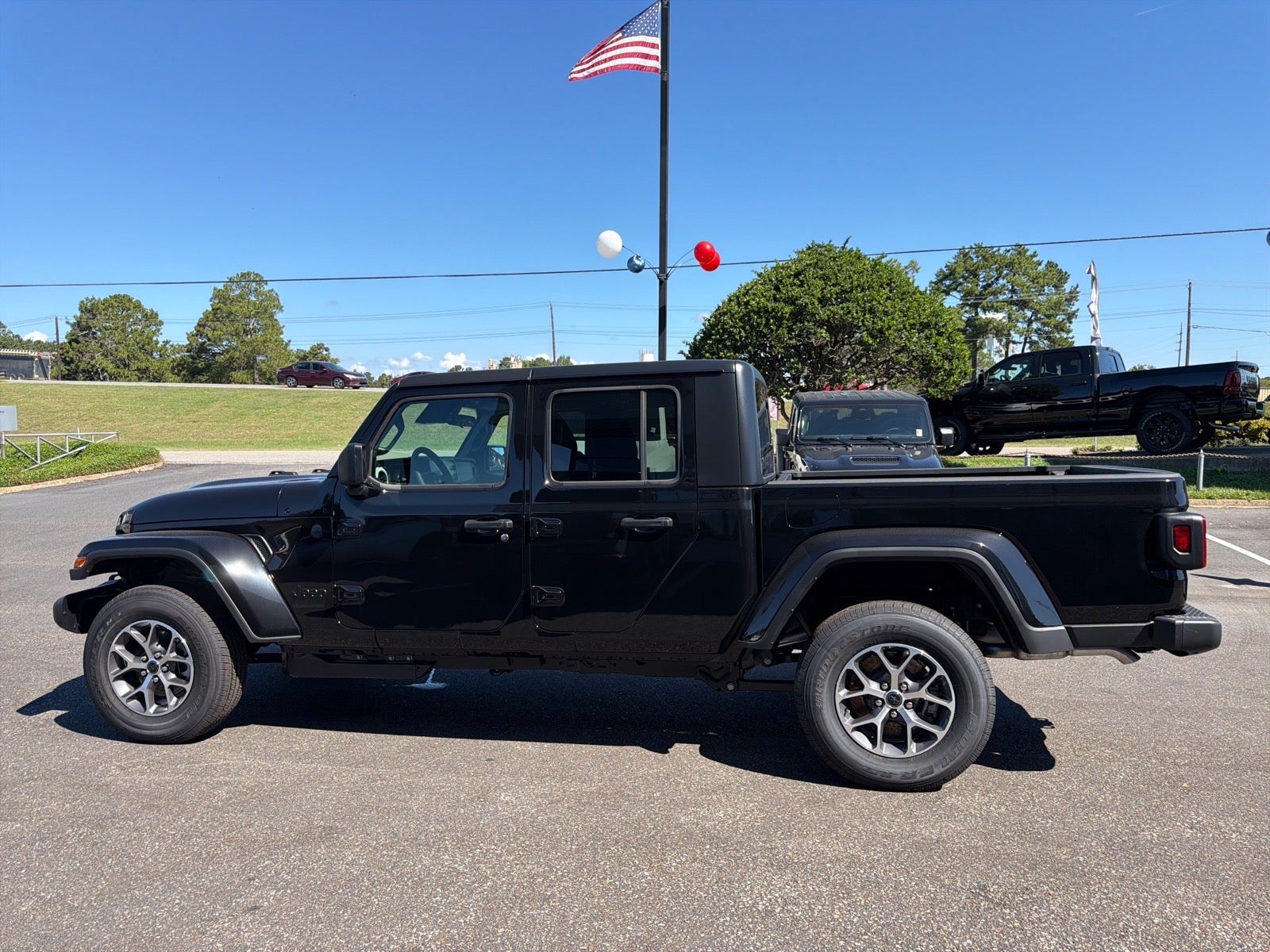 2026 Jeep Gladiator Sport S