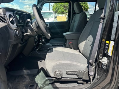 2025 Jeep Gladiator Sport S