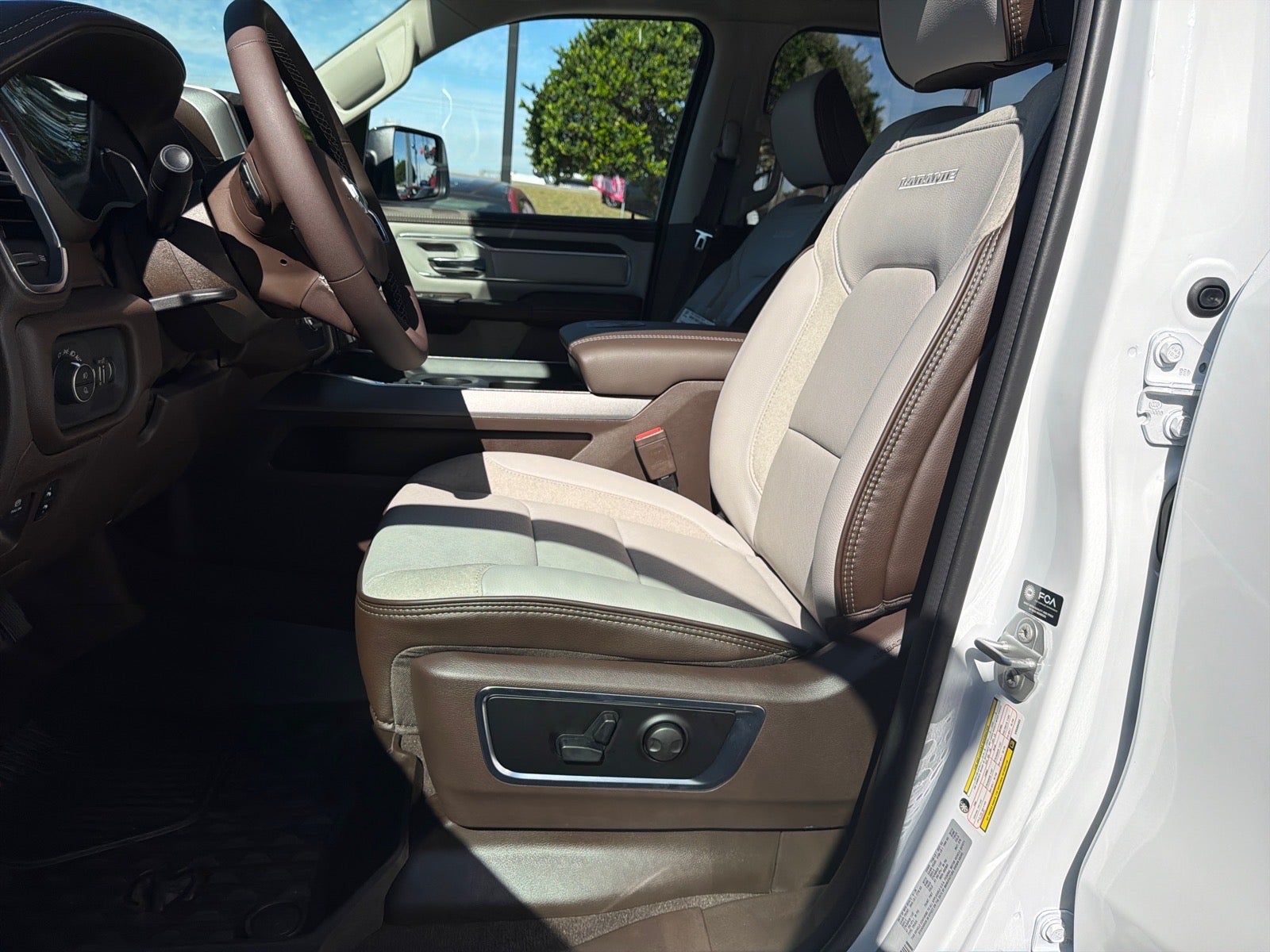 2027 RAM Ram 1500 Laramie