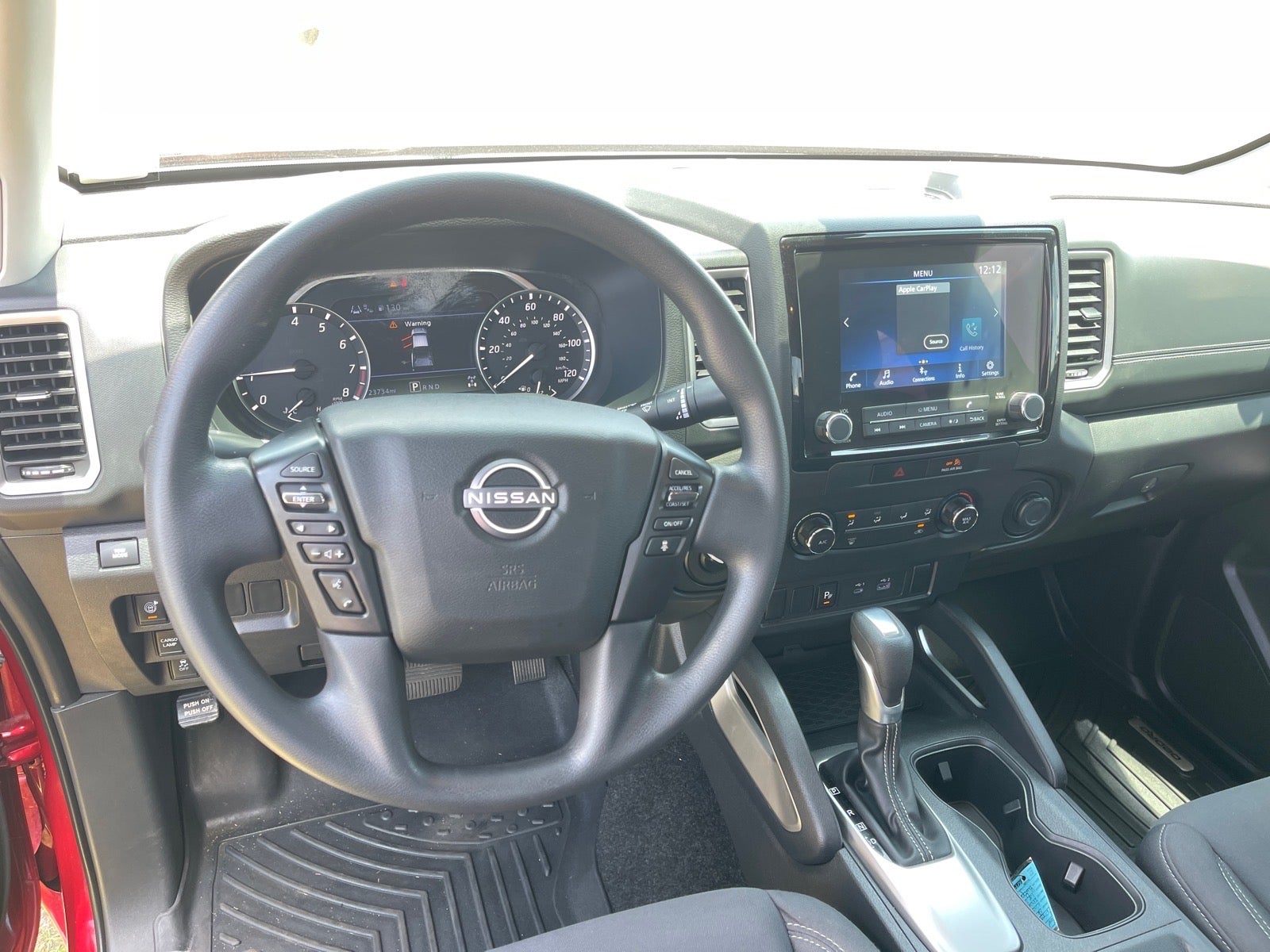 2022 Nissan Frontier SV