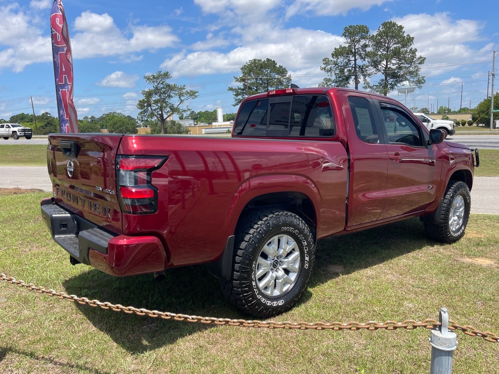 2022 Nissan Frontier SV