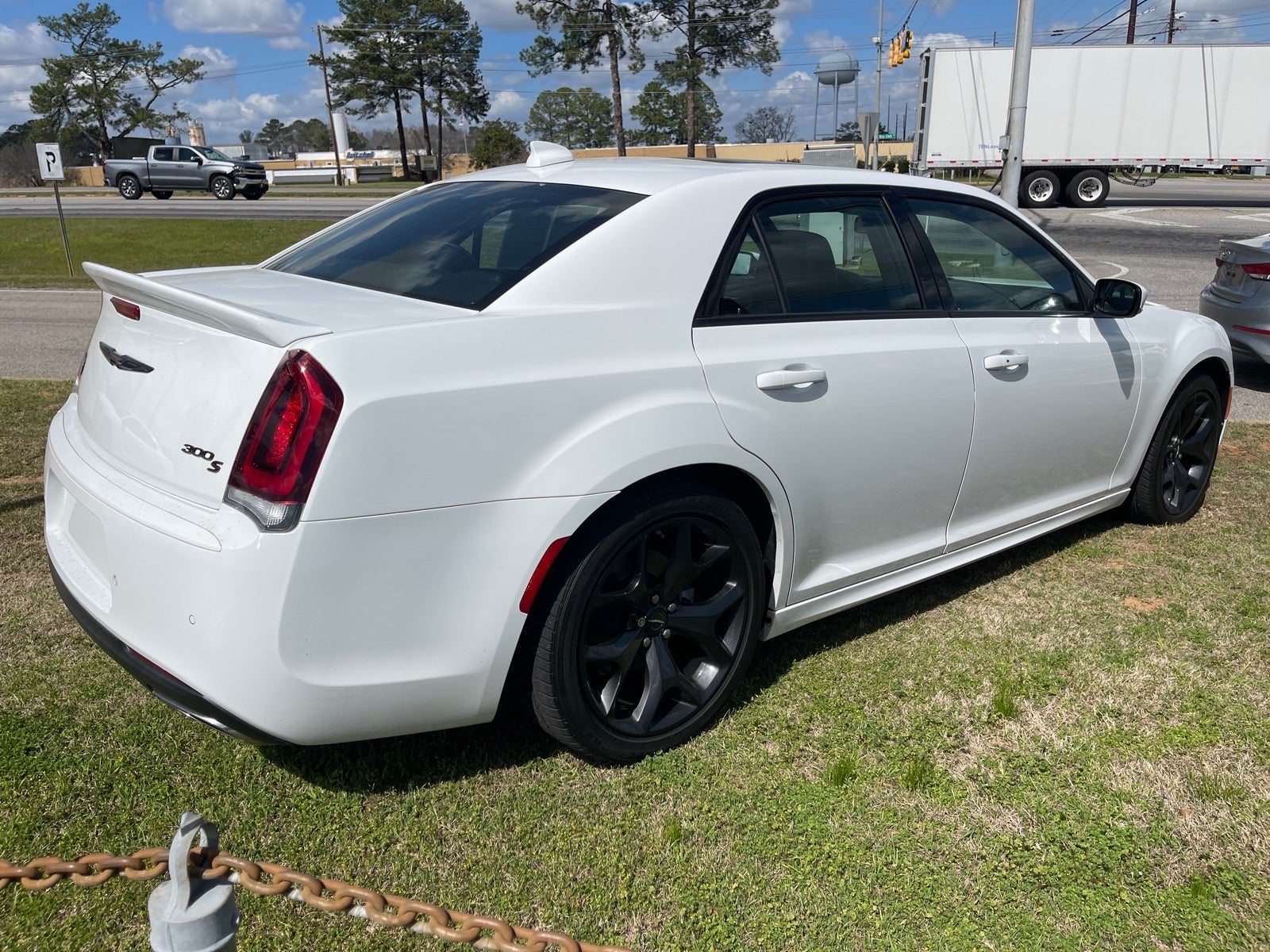 2022 Chrysler 300 300S