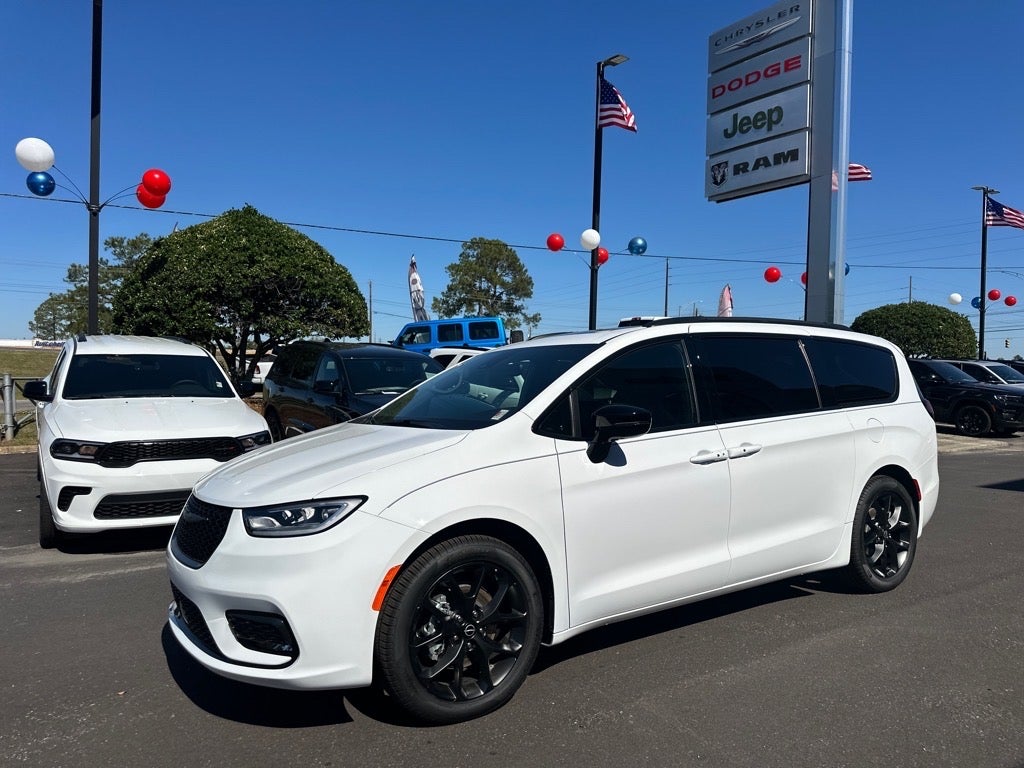 2026 Chrysler Pacifica Limited