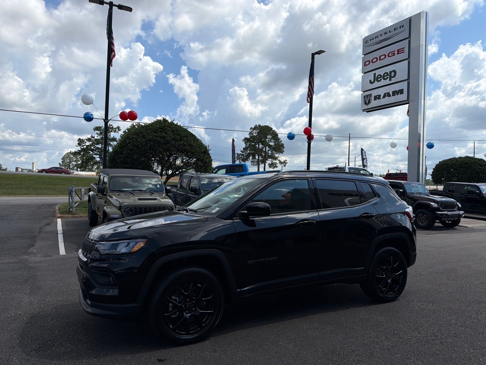 2026 Jeep Compass Latitude Altitude