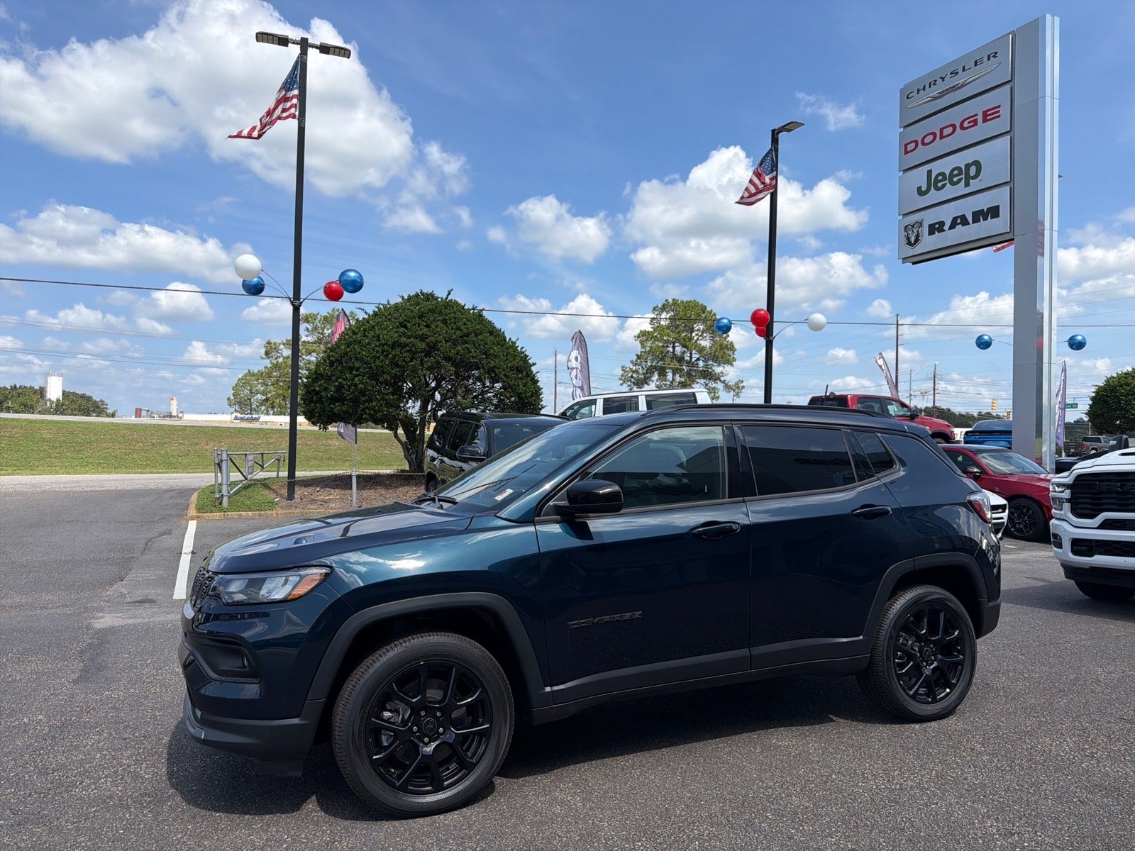 2026 Jeep Compass Latitude Altitude