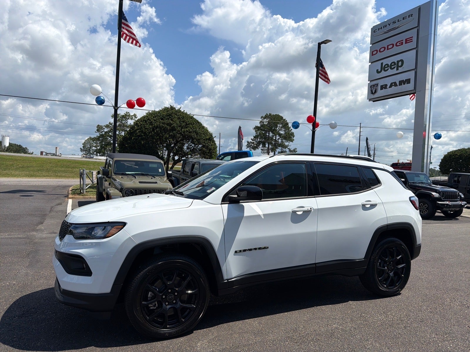 2026 Jeep Compass Latitude Altitude