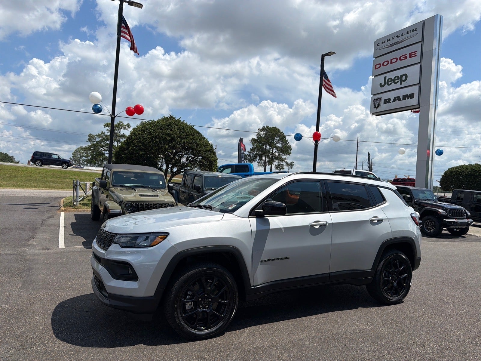 2026 Jeep Compass Latitude Altitude