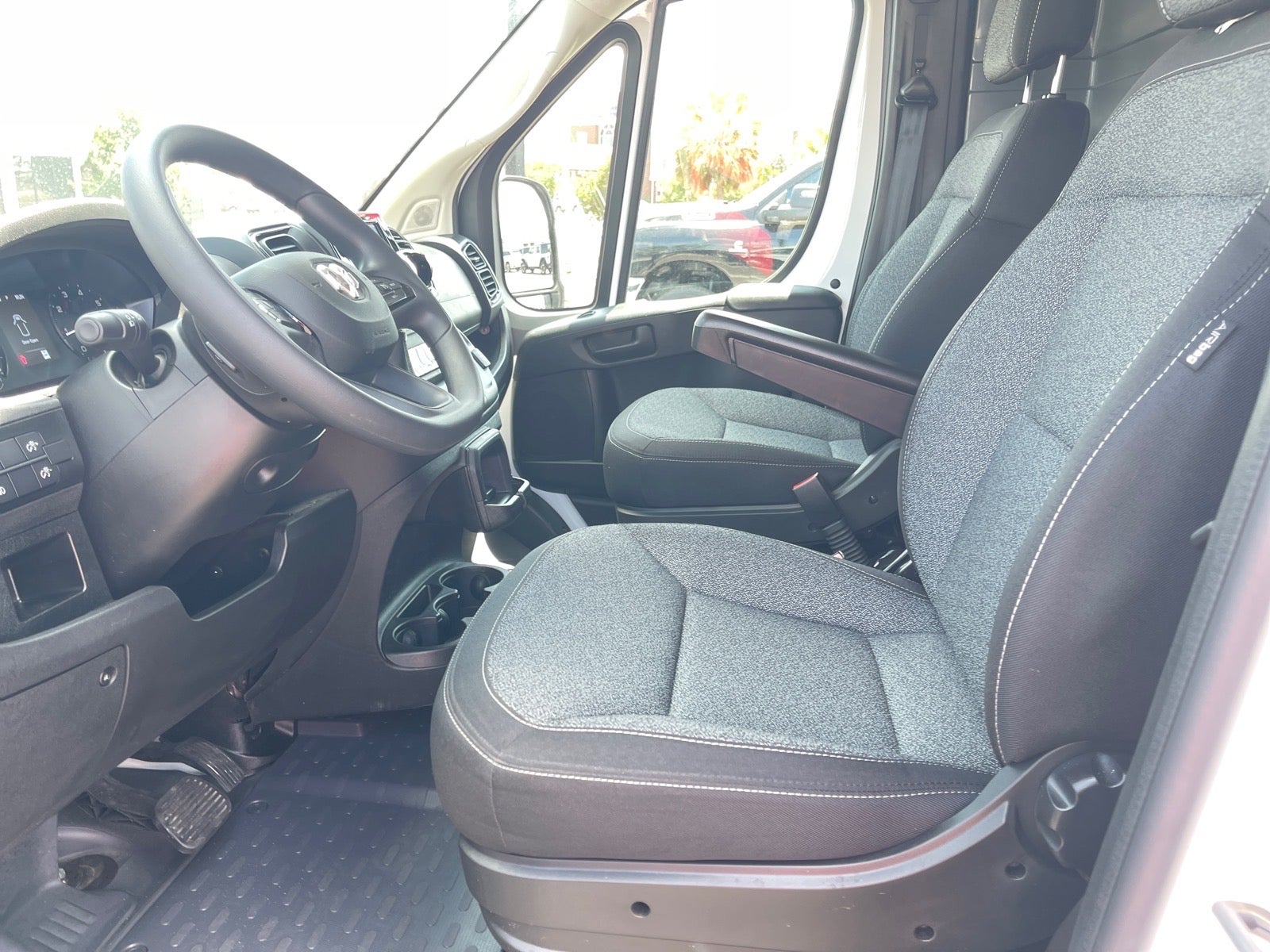 2025 RAM ProMaster 2500 Tradesman