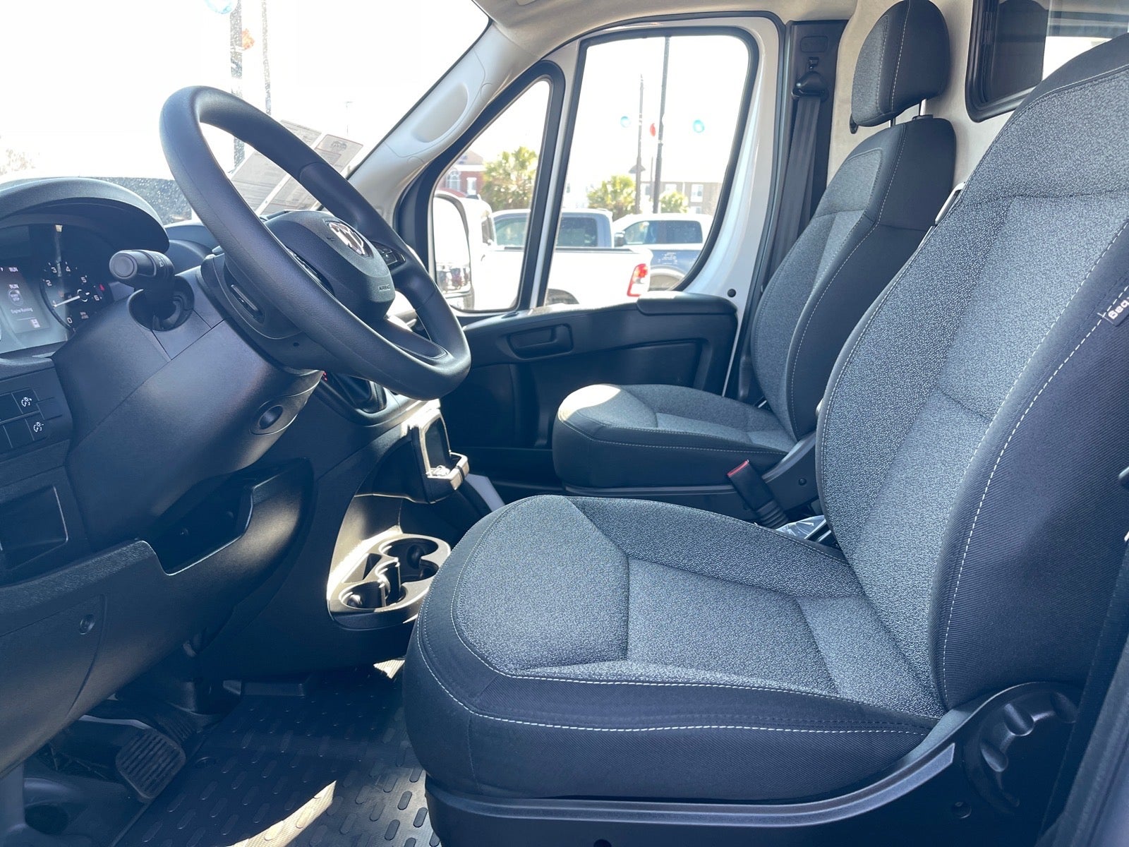 2025 RAM ProMaster 2500 Tradesman