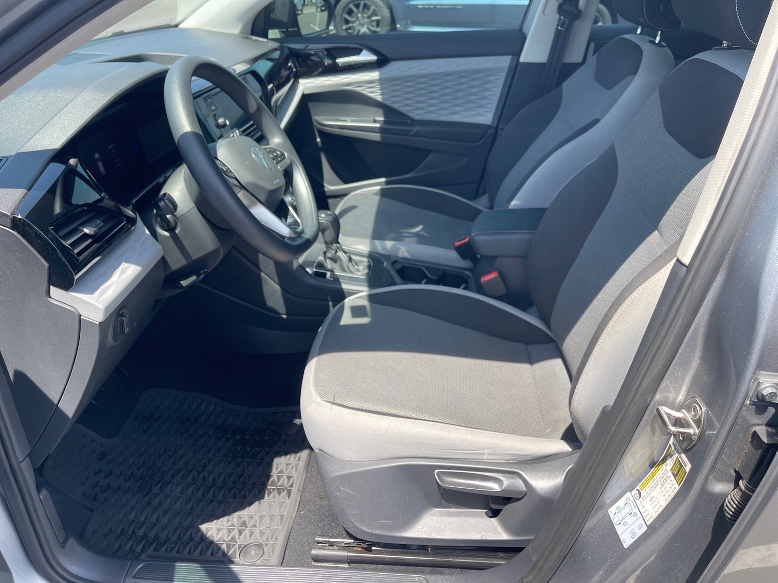 2022 Volkswagen Taos S