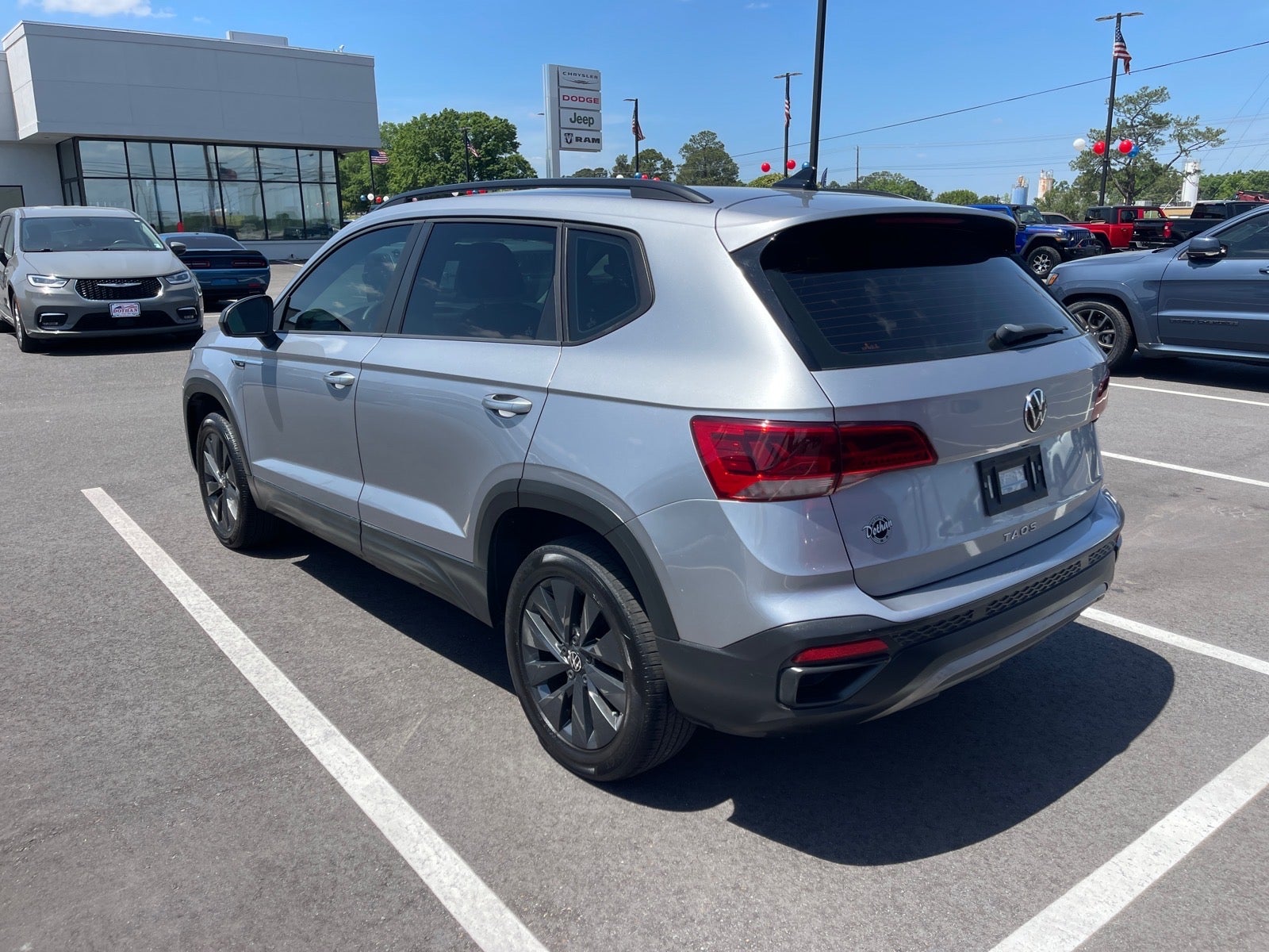 2022 Volkswagen Taos S