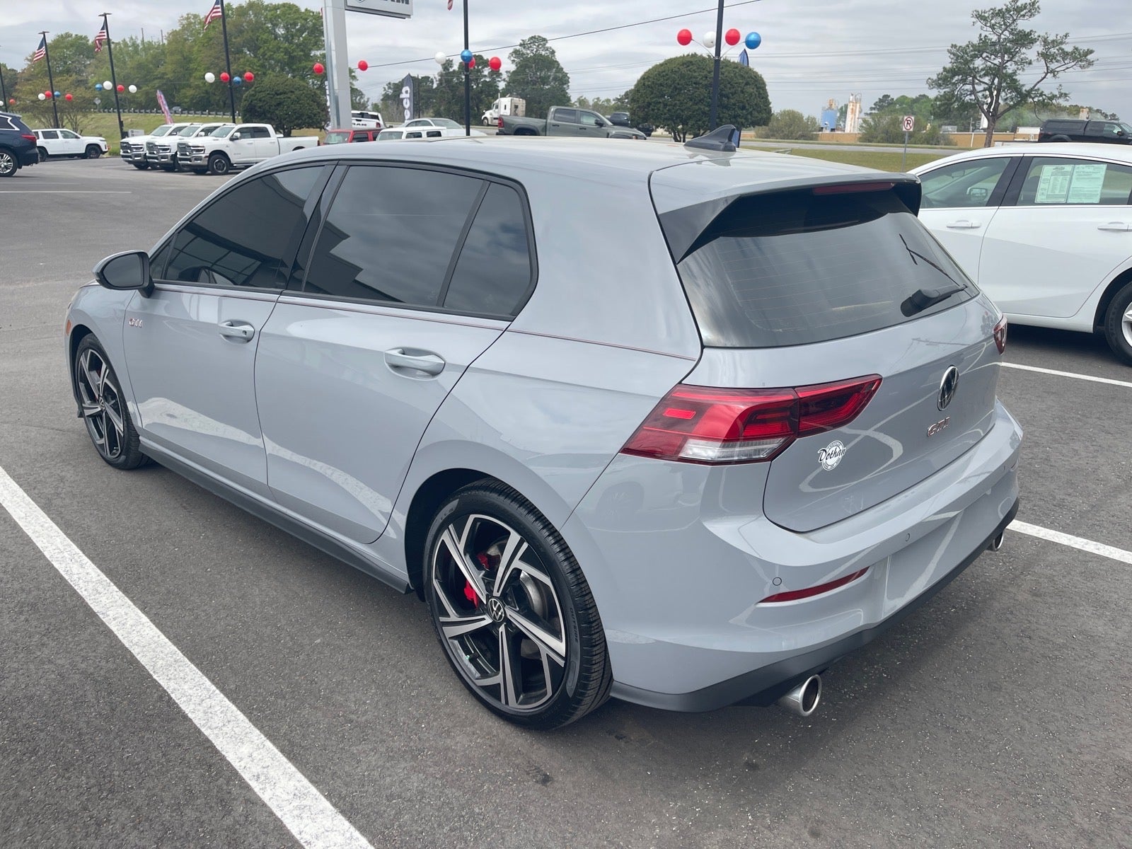 2025 Volkswagen Golf GTI SE