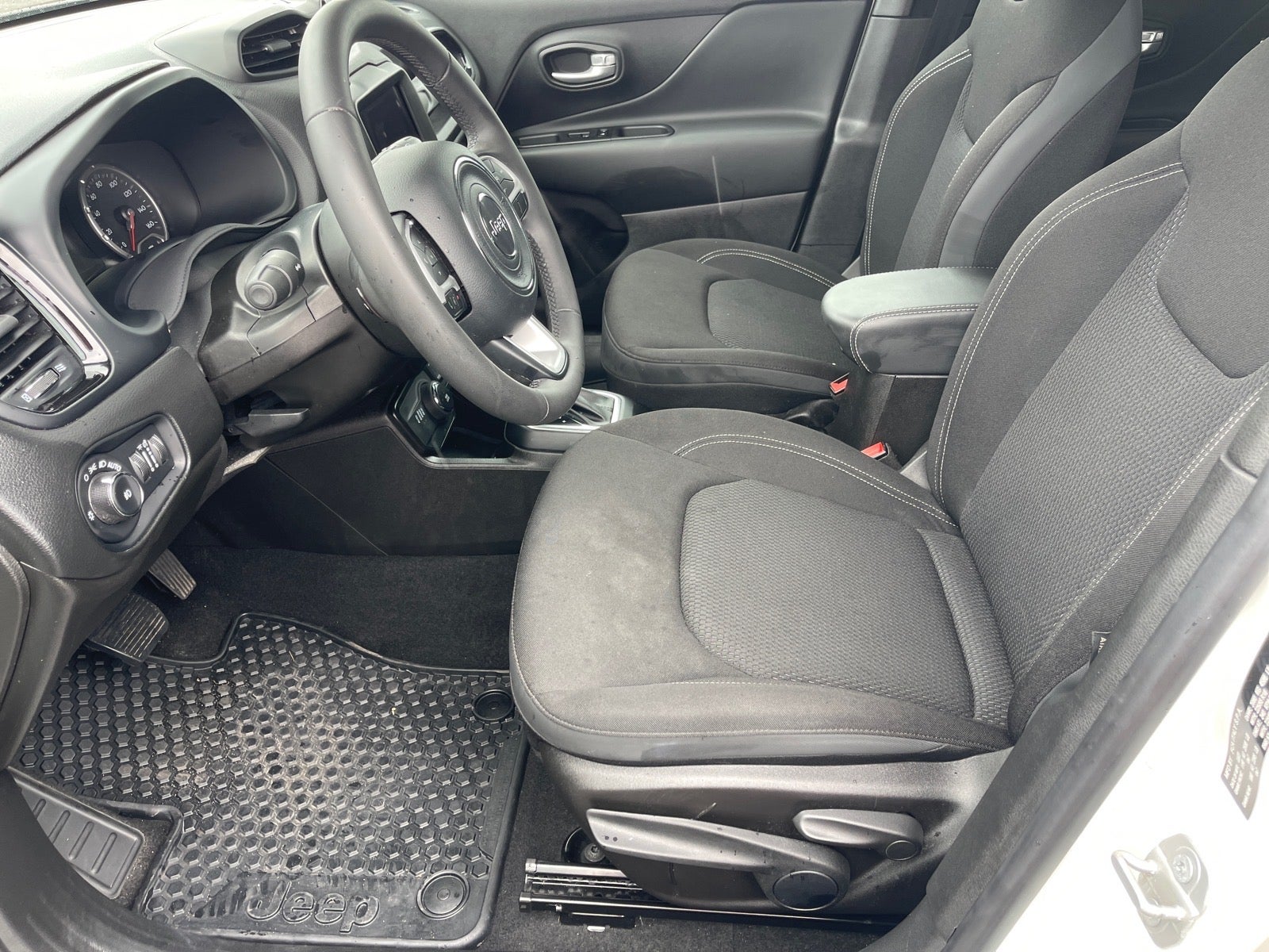 2023 Jeep Renegade Altitude